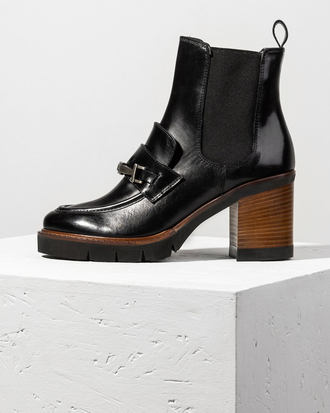 Черные кожаные ботинки на каблуке - Image 1 of 5