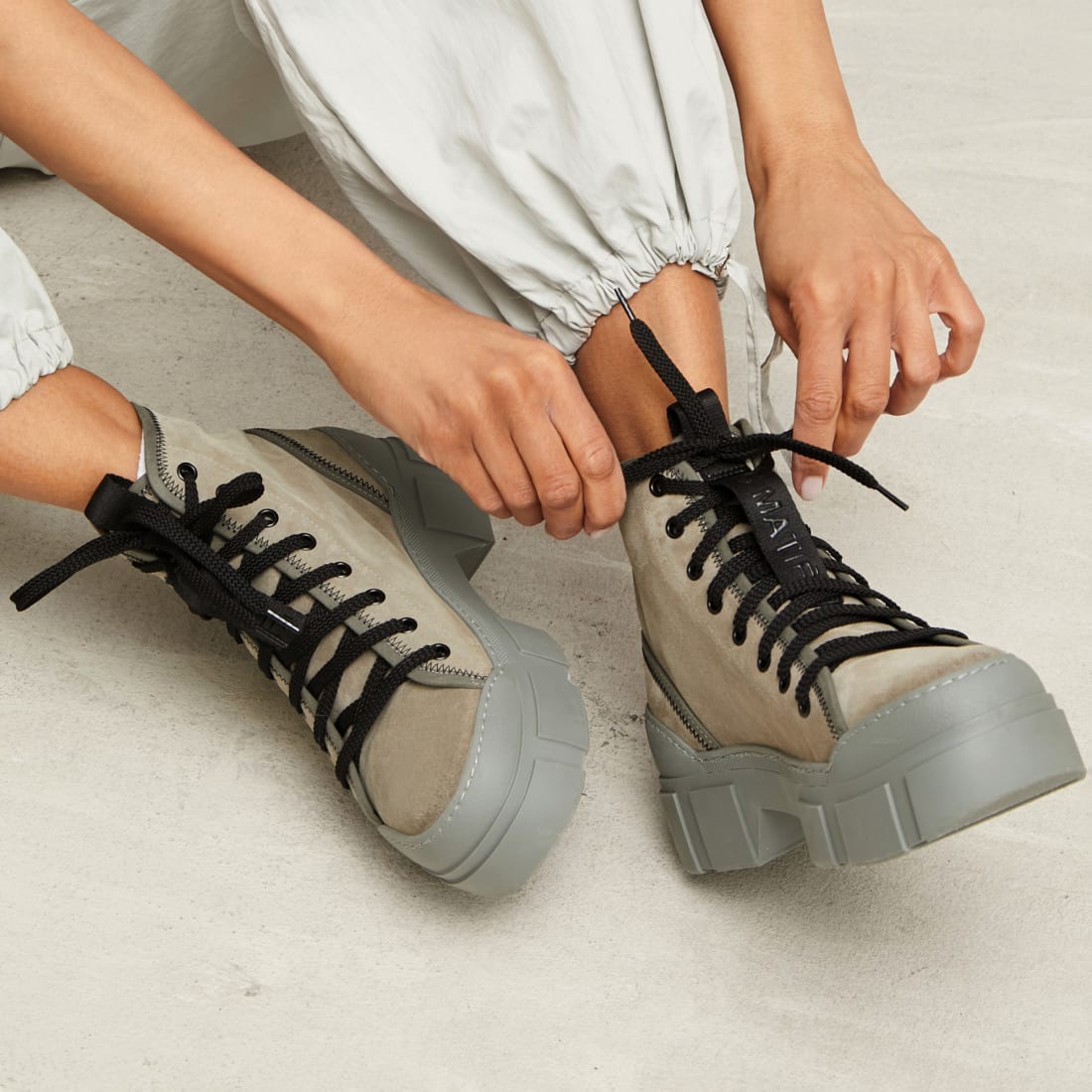 Серые замшевые ботинки - Image 5 of 5