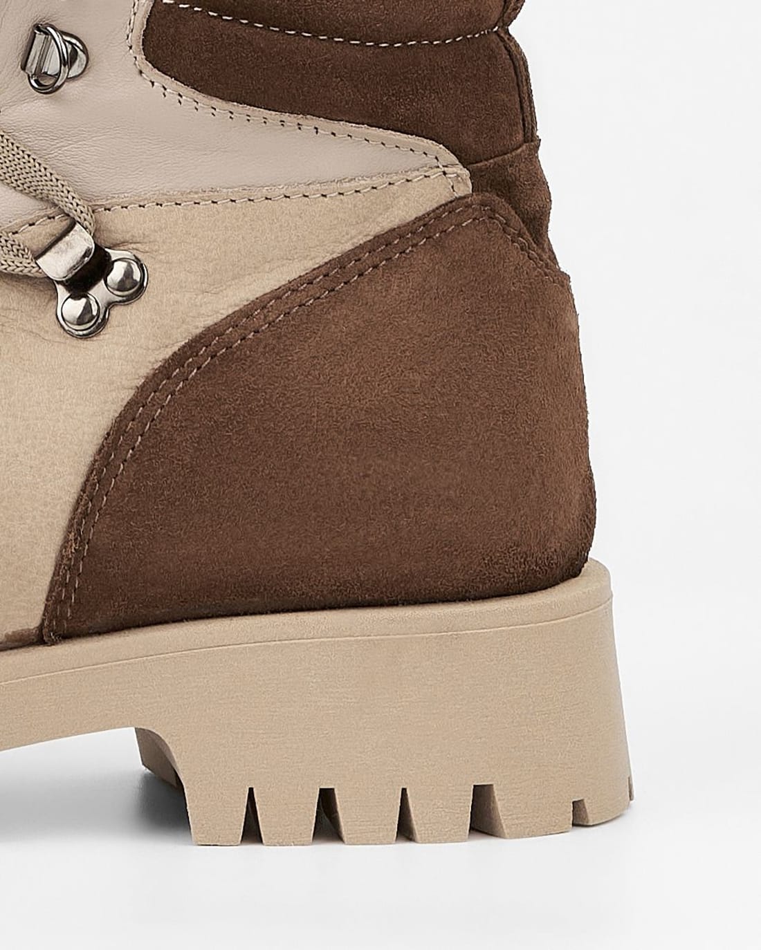 Бежевые замшевые ботинки - Image 4 of 5