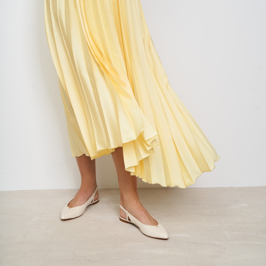 Бежевые кожаные балетки - Image 5 of 7