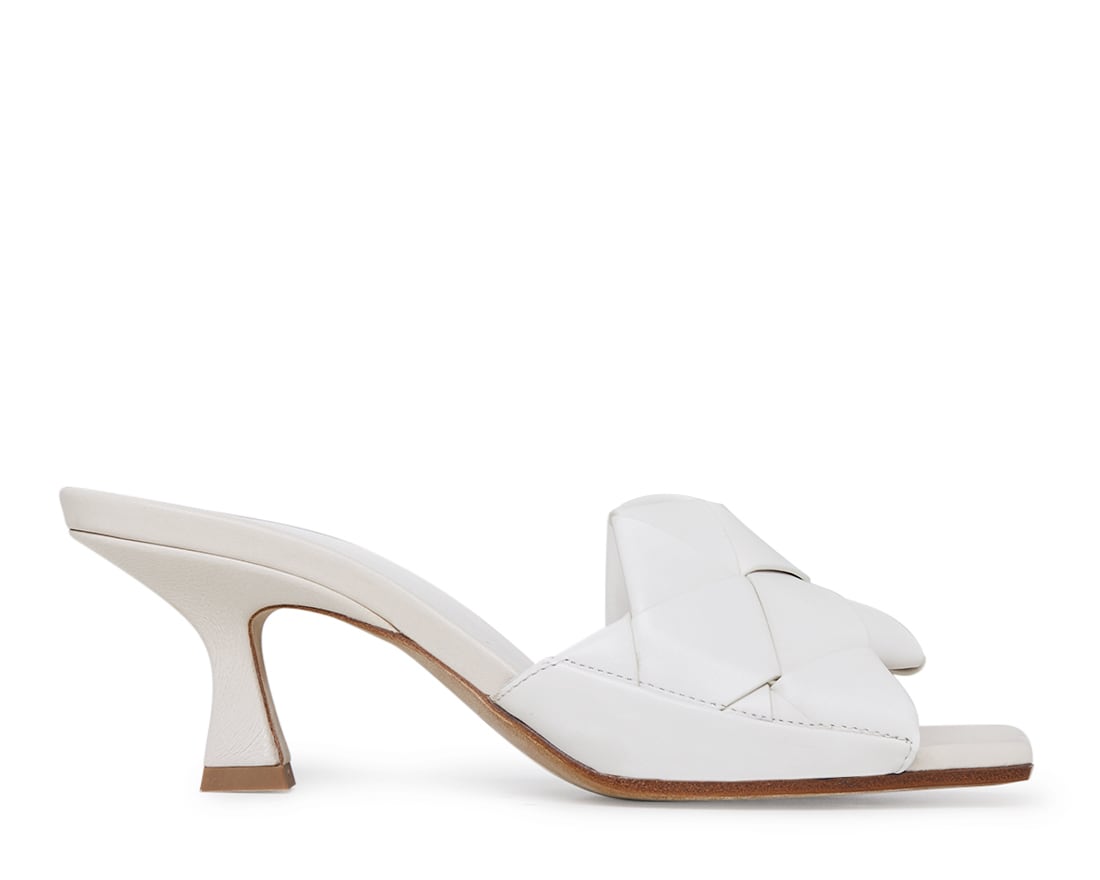 Белые кожаные босоножки - Main image