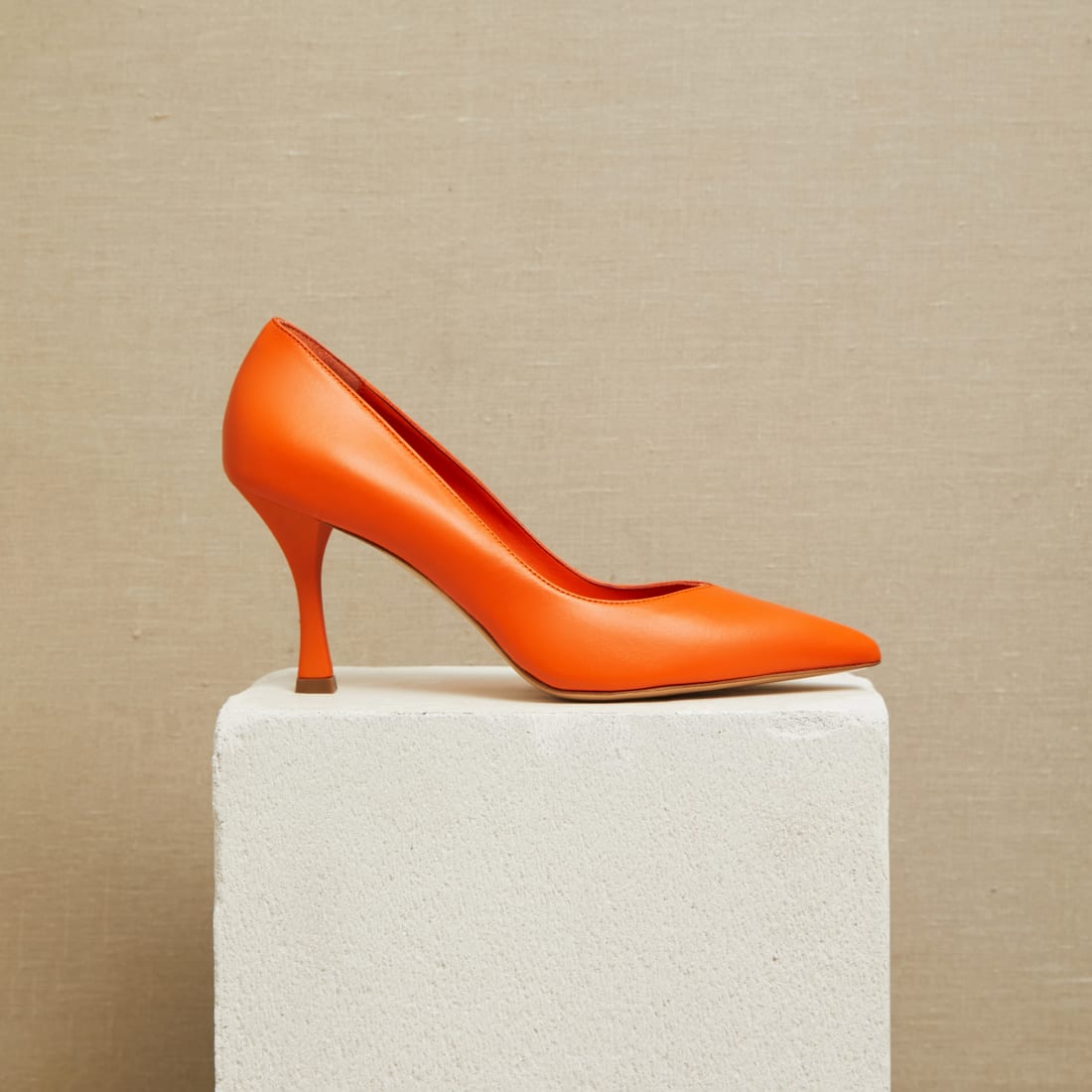 Оранжевые кожаные туфли-лодочки - Image 1 of 3