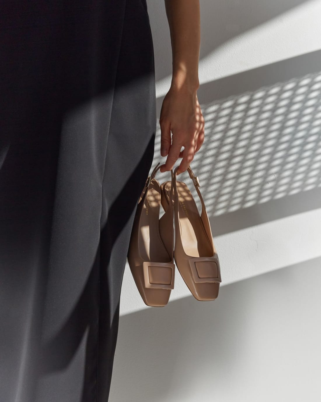 Бежево-розовые кожаные туфли - Image 7 of 7