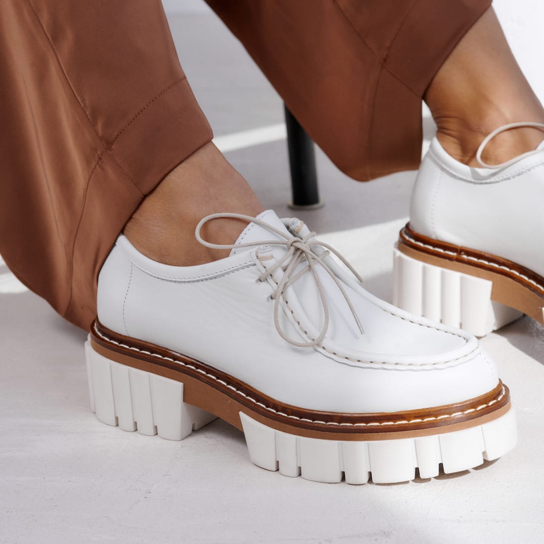 Белые лоферы из нубука - Image 5 of 5