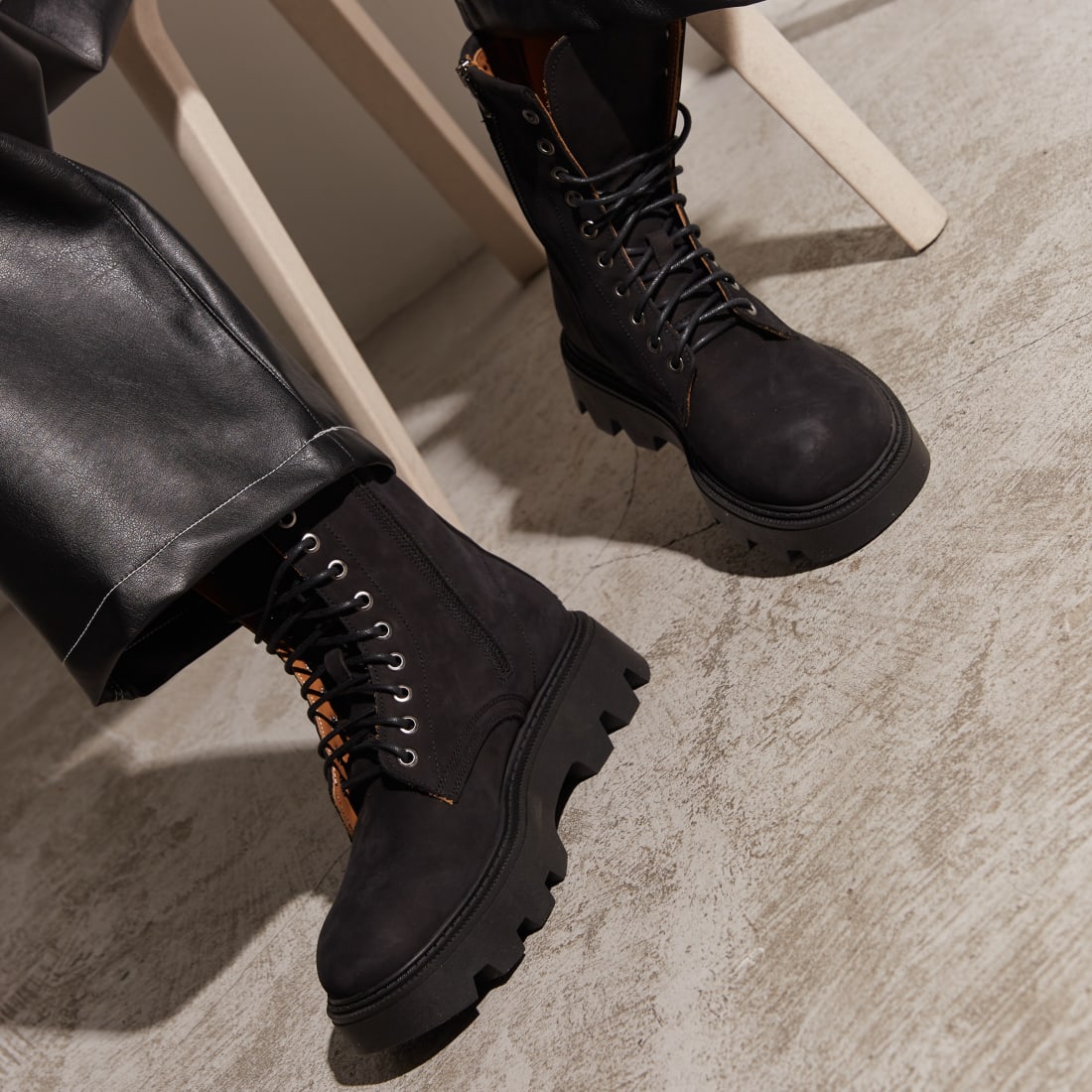 Черные ботинки из нубука - Image 5 of 5