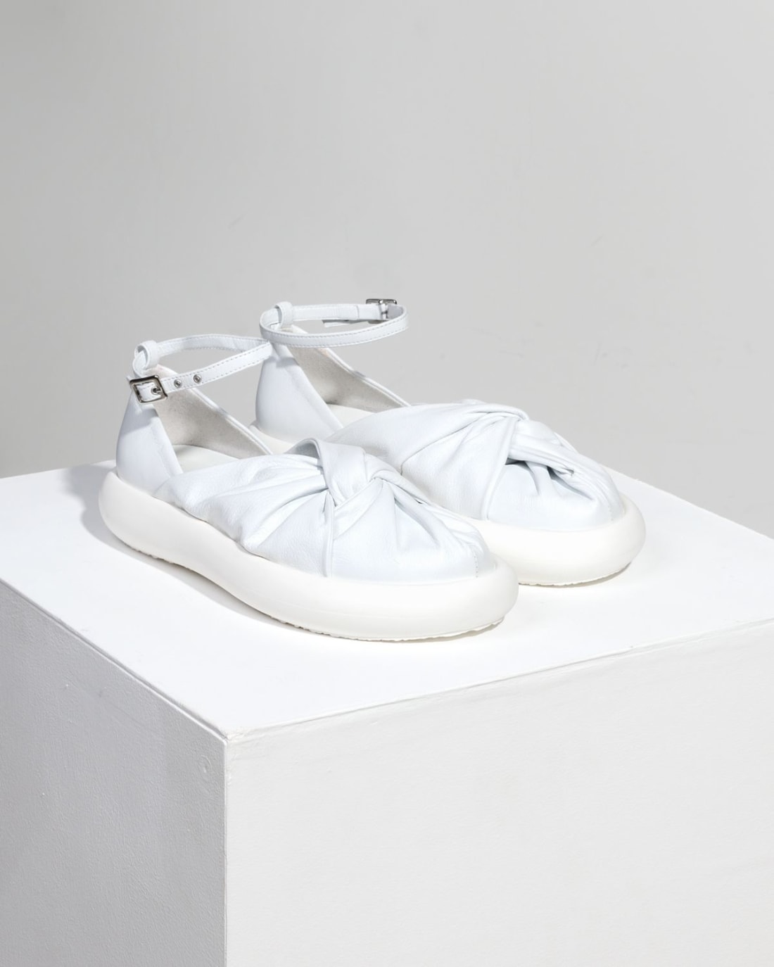 Белые кожаные туфли - Image 3 of 7