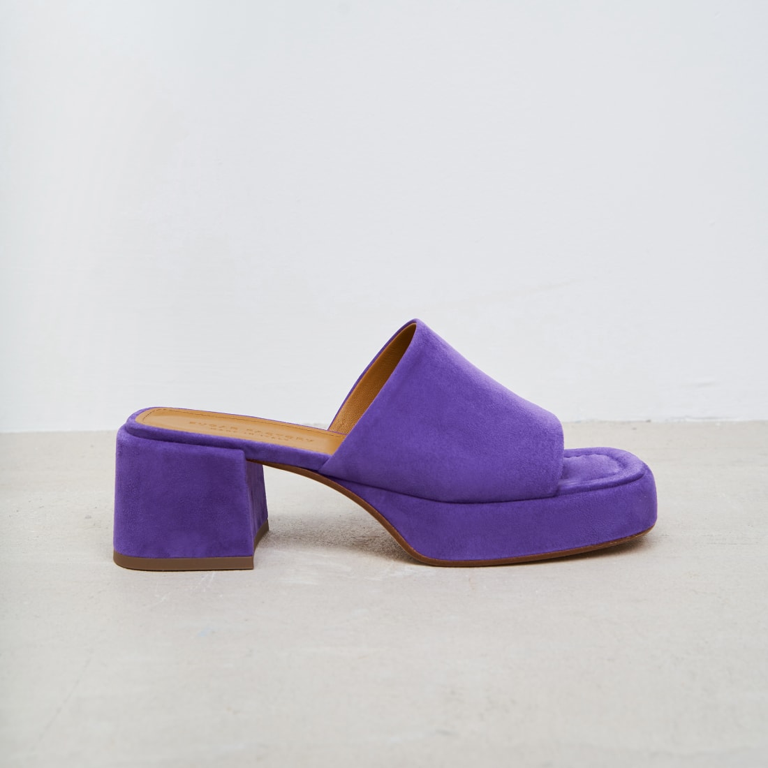 Фиолетовые замшевые мюли - Image 1 of 6