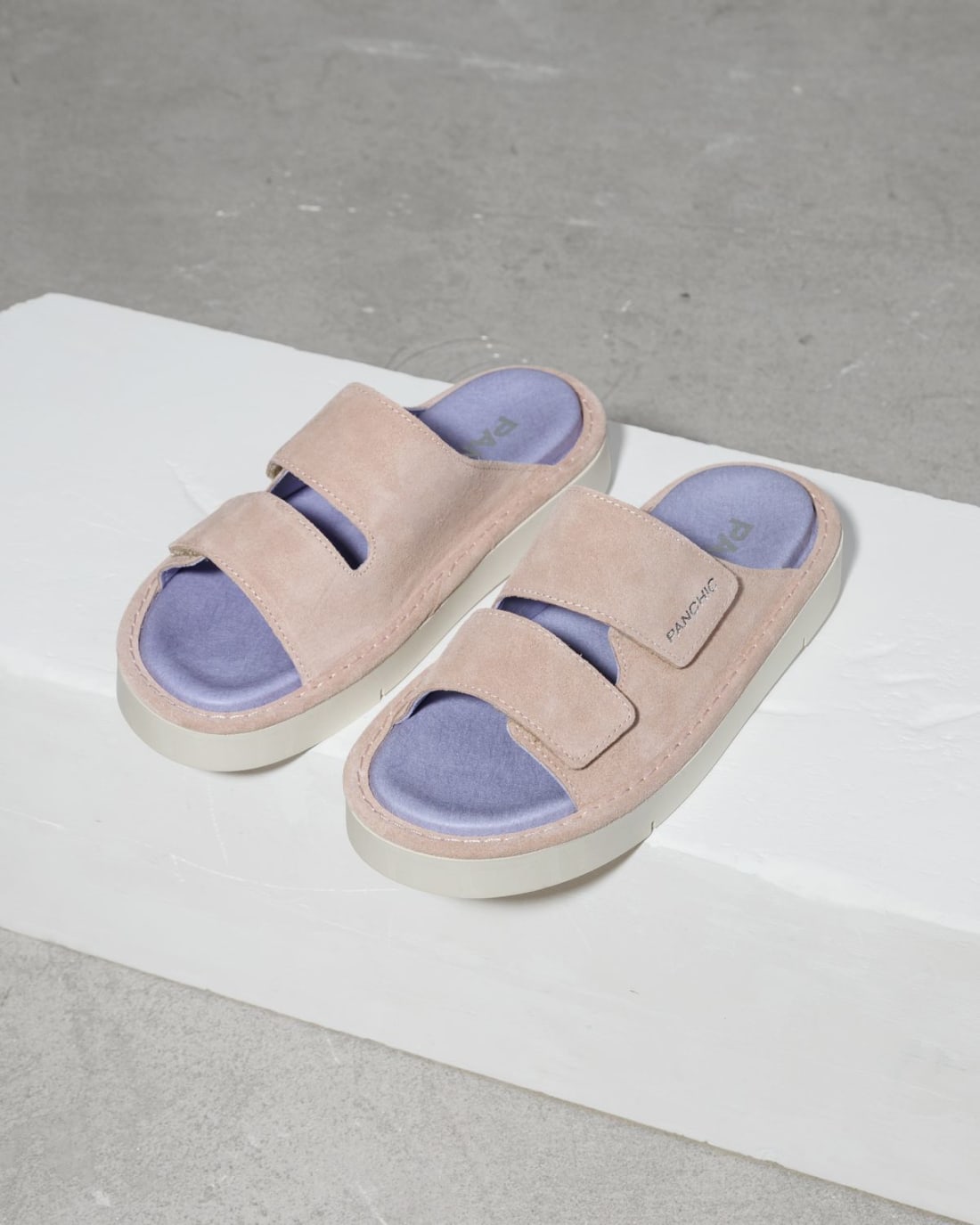 Светло-розовые замшевые шлепанцы - Image 3 of 6