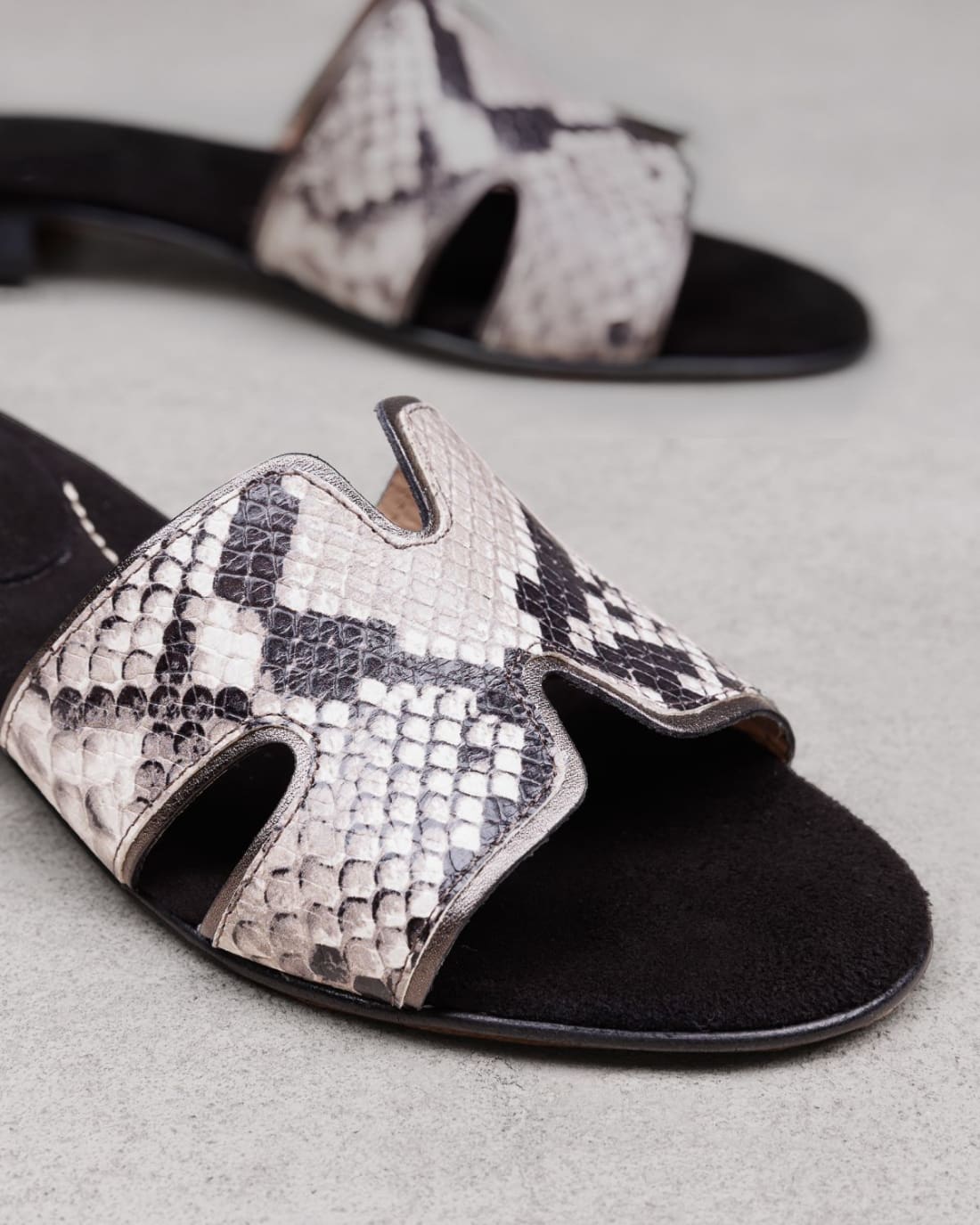 Кожаные пантолеты - Image 4 of 4