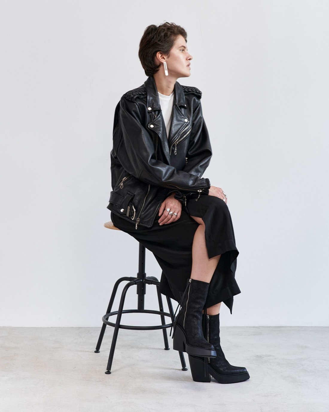 Черные замшевые ботильоны - Image 1 of 7