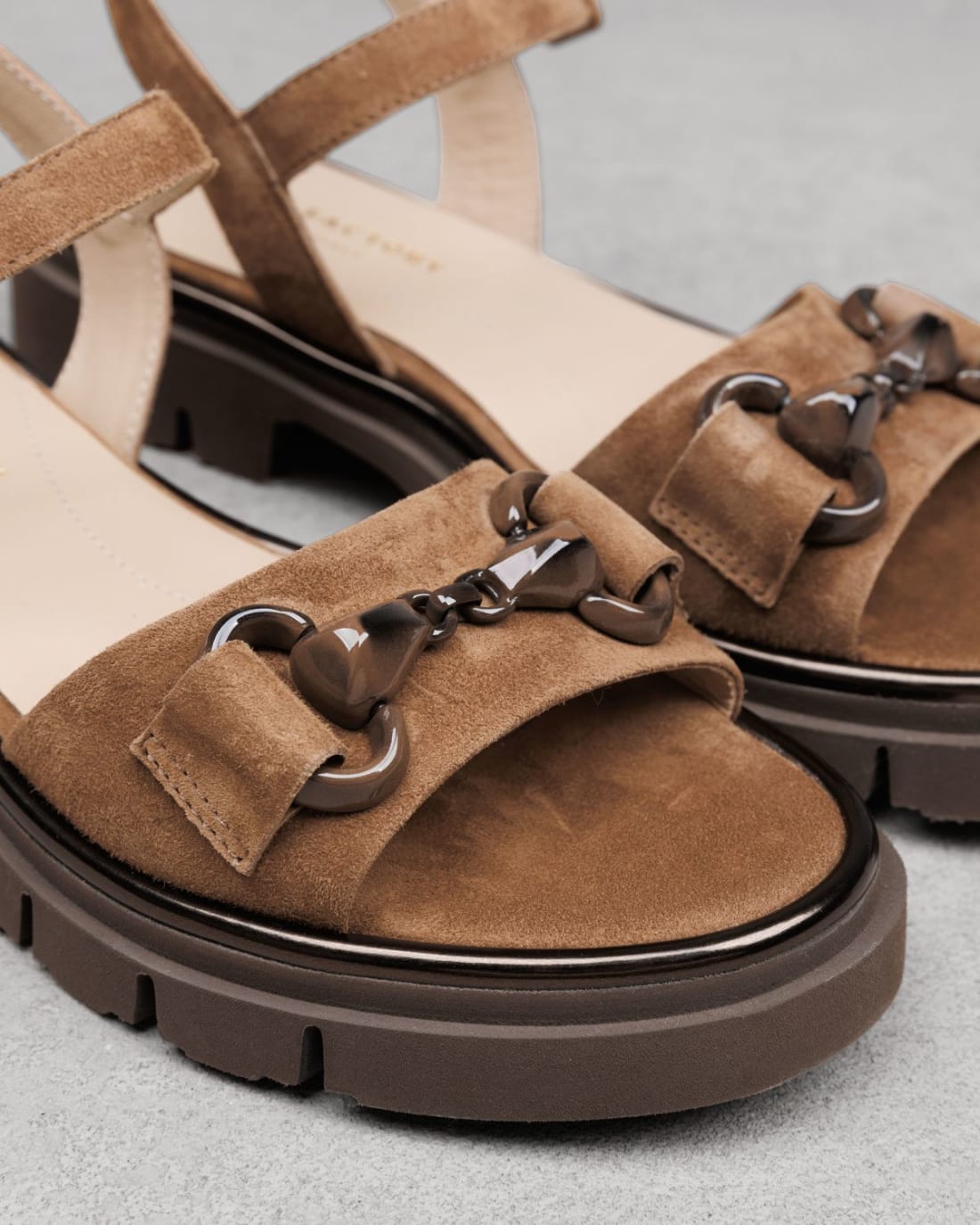 Коричневые замшевые сандалии - Image 4 of 7