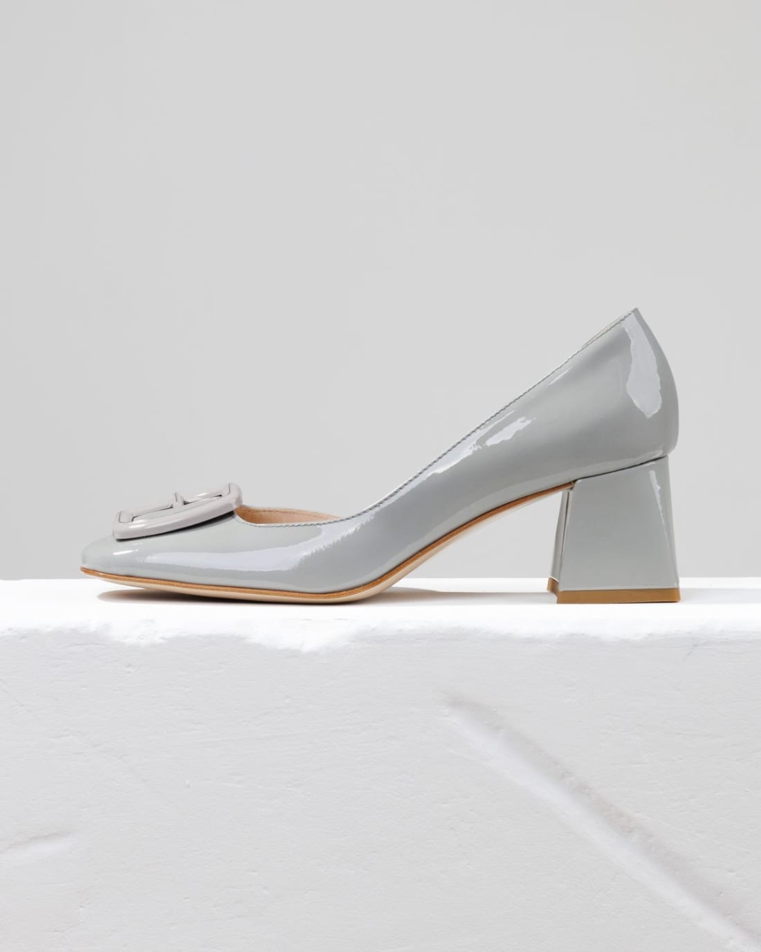 Светло-серые кожаные туфли - Image 1 of 6