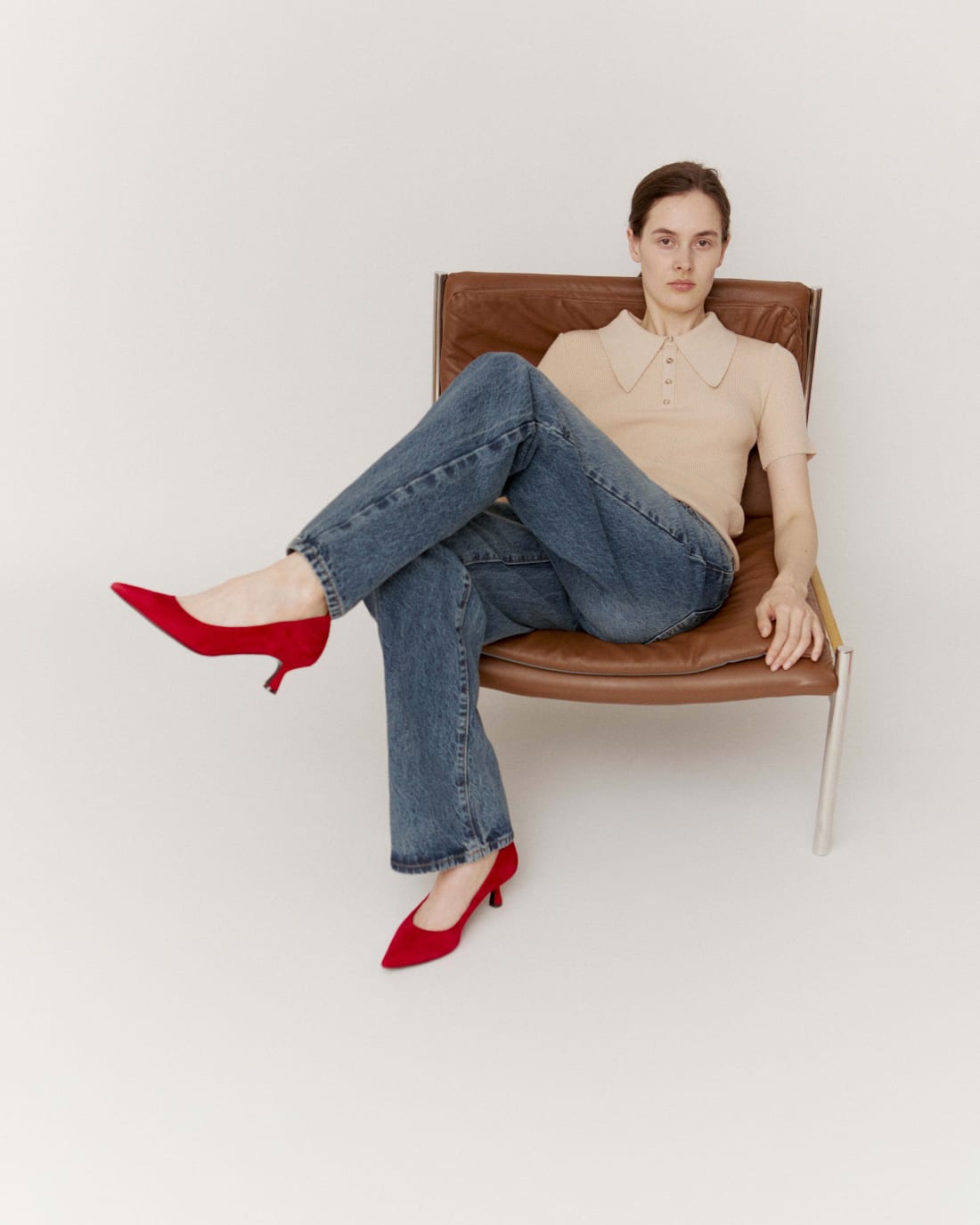 Красные замшевые туфли - Main image