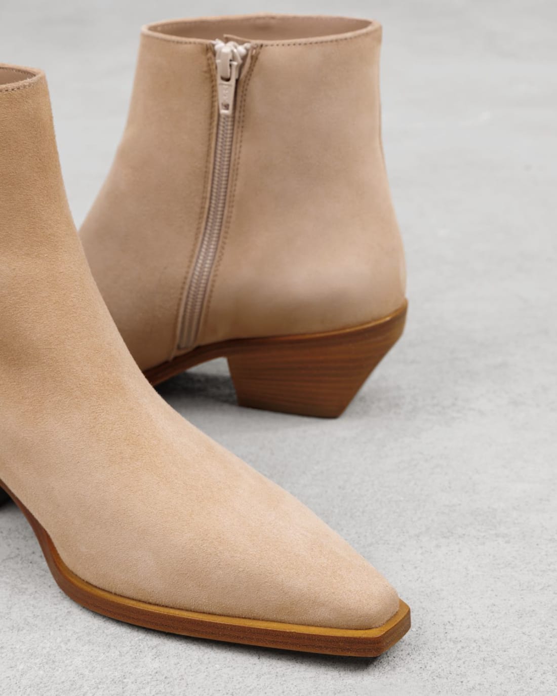 Светло-бежевые замшевые ботильоны - Image 4 of 8