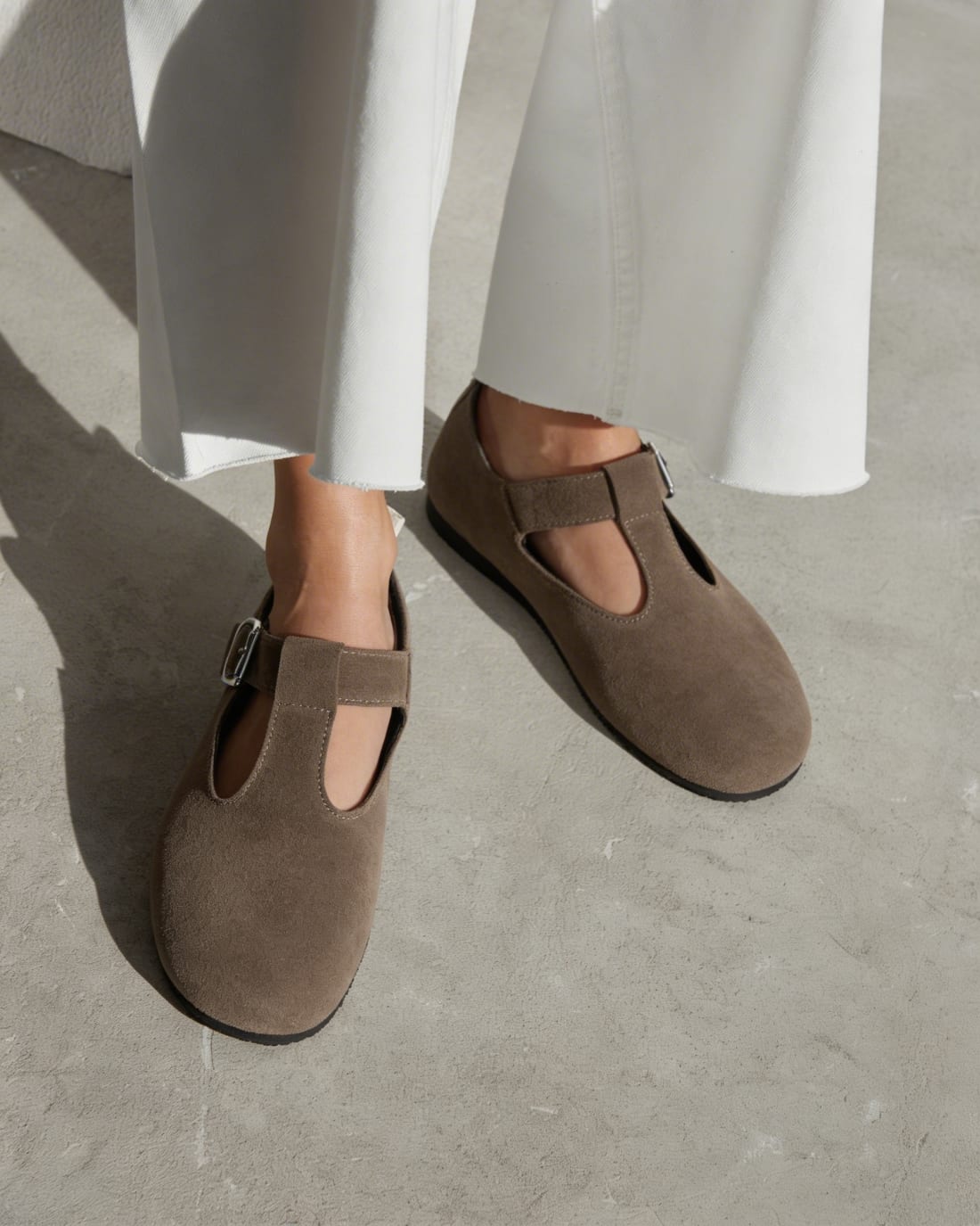 Бежево-серые замшевые туфли - Image 2 of 5