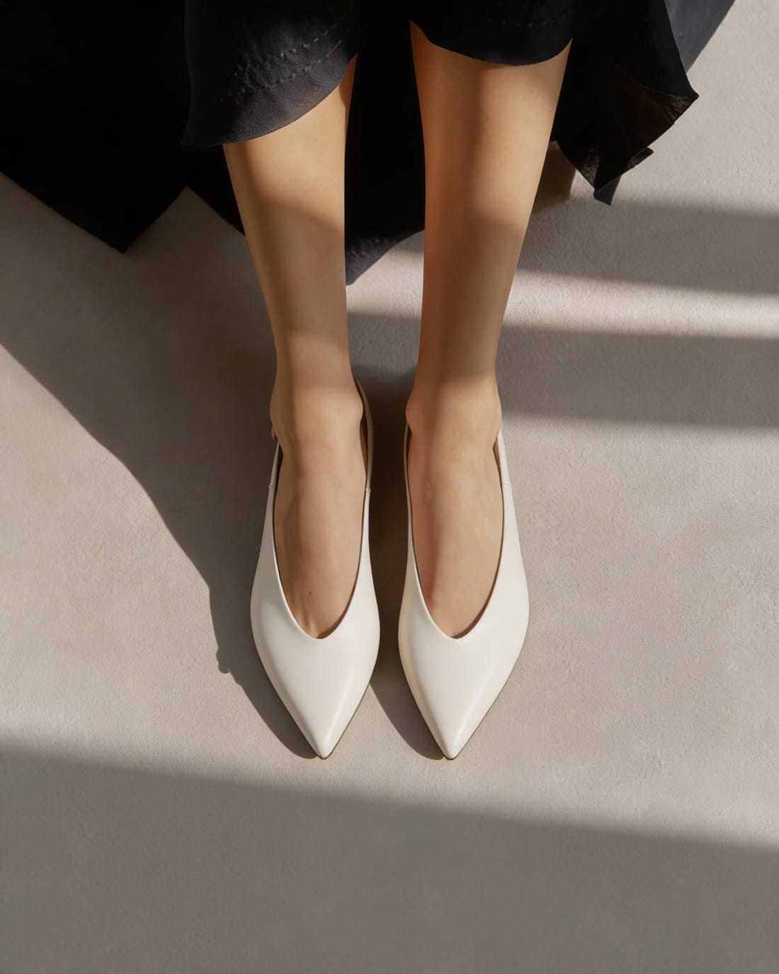 Белые туфли на низком каблуке из натуральной кожи - Image 2 of 5