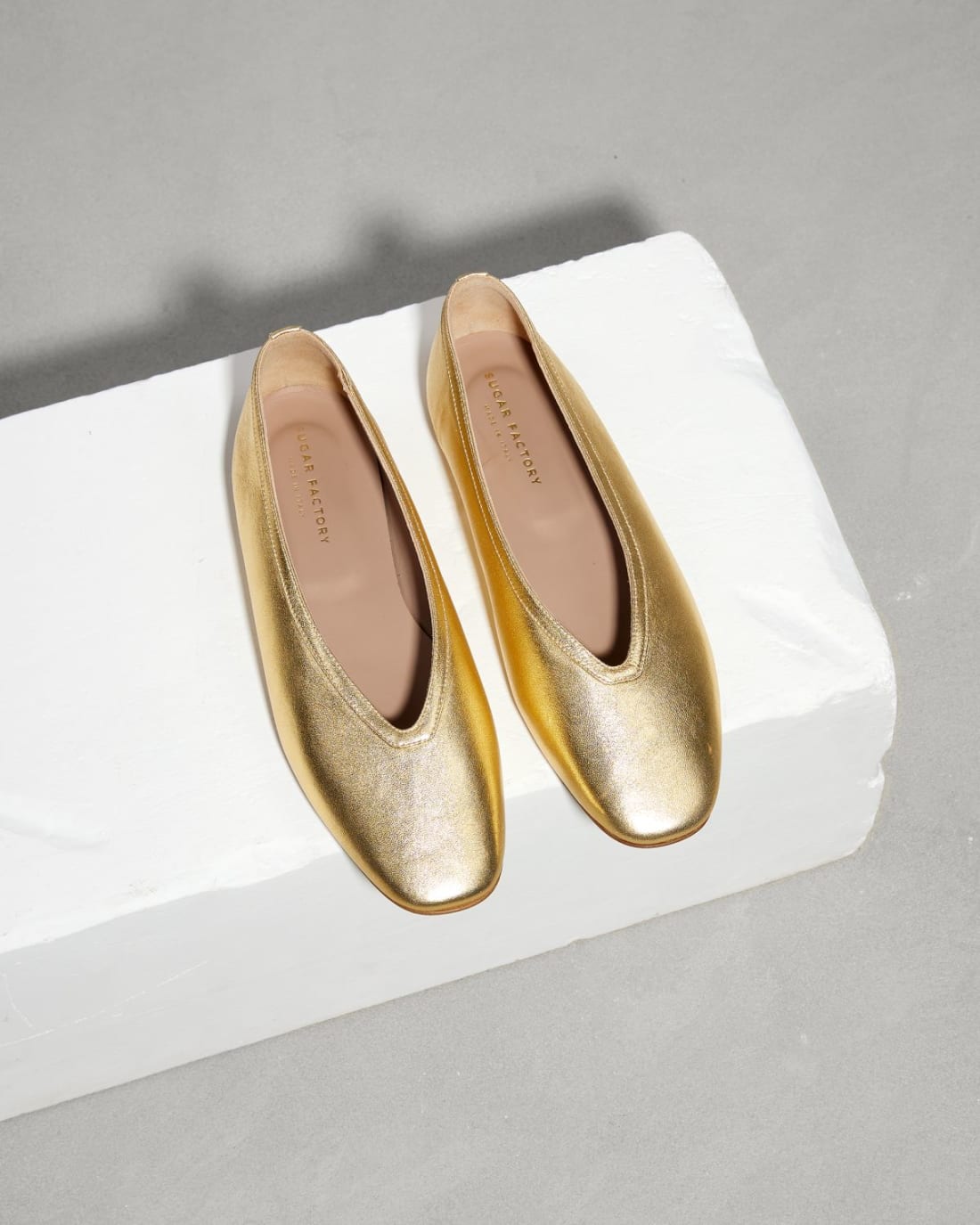 Золотые кожаные балетки - Image 2 of 6