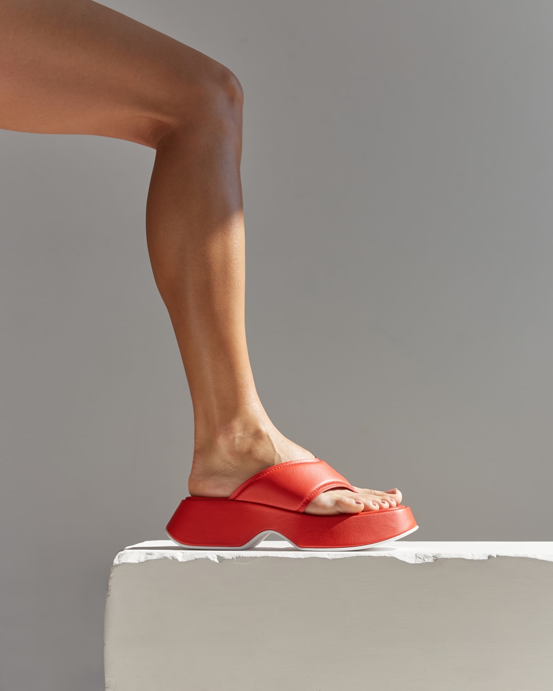 Темно-оранжевые кожаные шлепанцы - Image 6 of 7