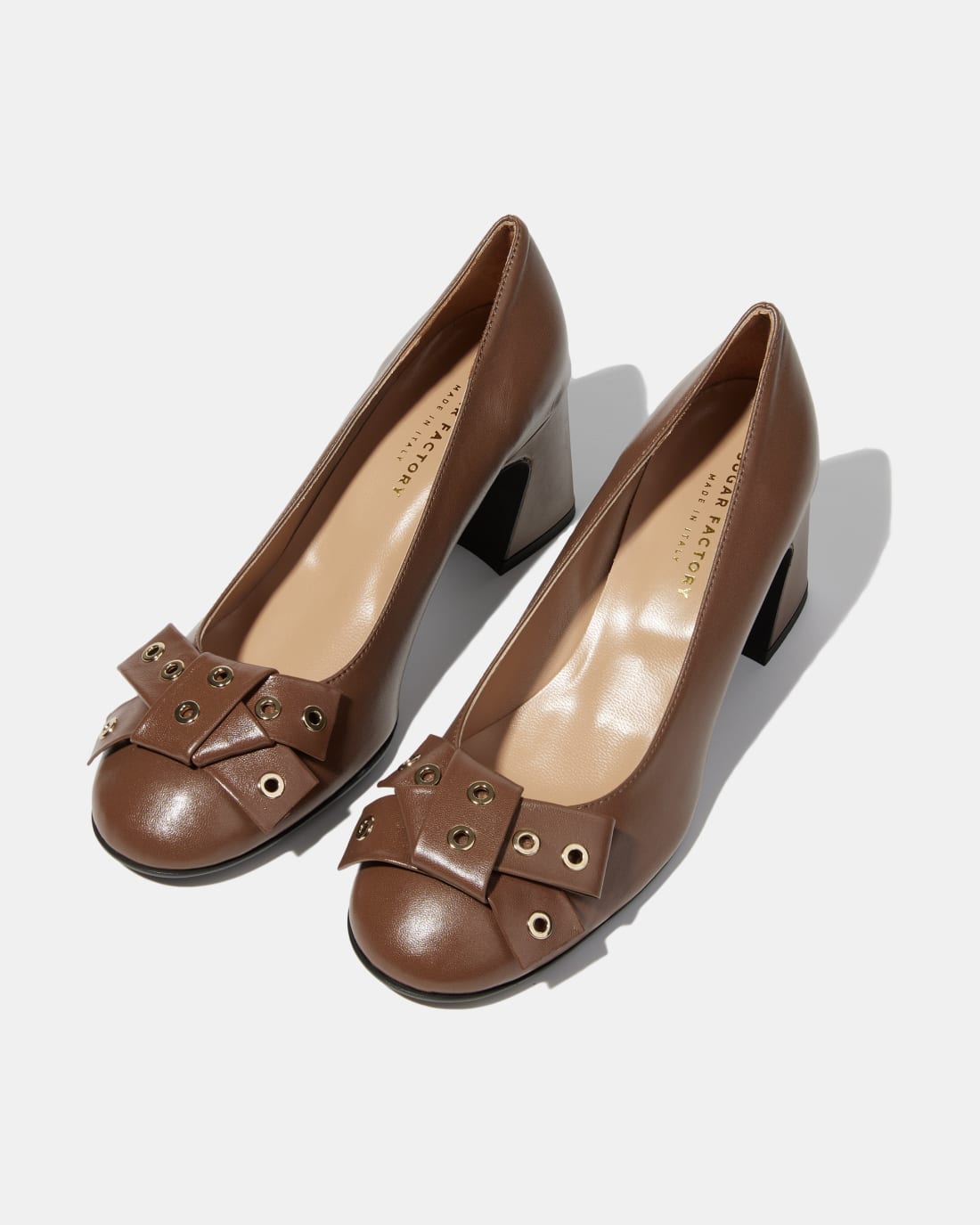 Коричневые туфли из натуральной кожи