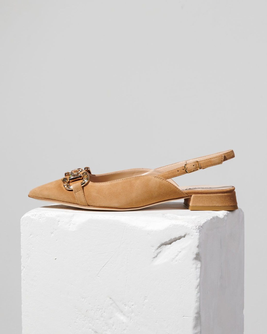 Светло-коричневые замшевые туфли - Image 1 of 7