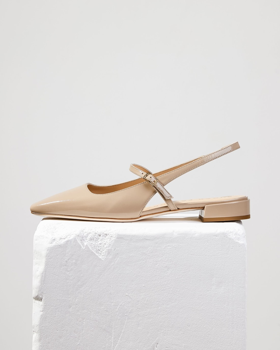 Бежевые кожаные туфли - Image 1 of 7