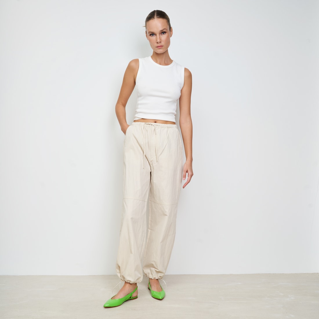 Ярко-зеленые кожаные балетки - Image 6 of 6