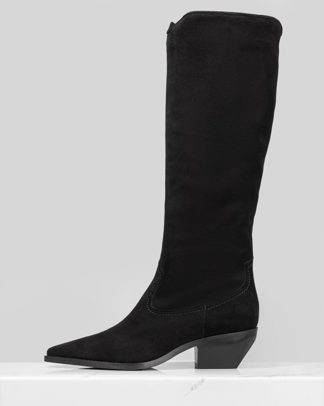 Черные замшевые сапоги - Image 1 of 4