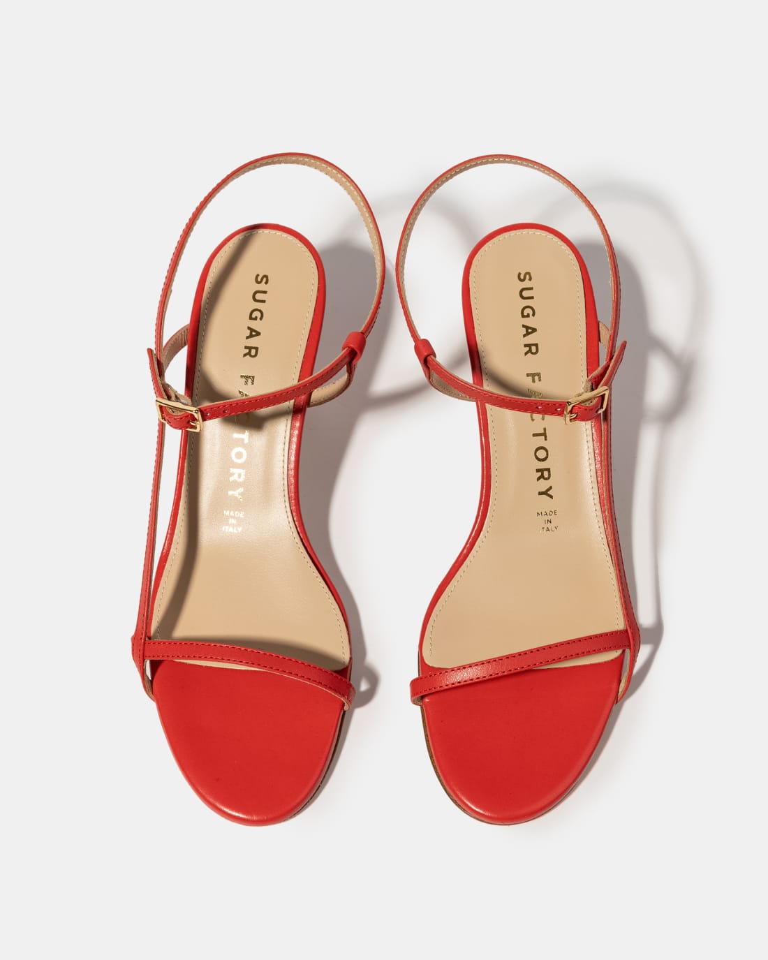 Красные босоножки на каблуке - Image 3 of 4