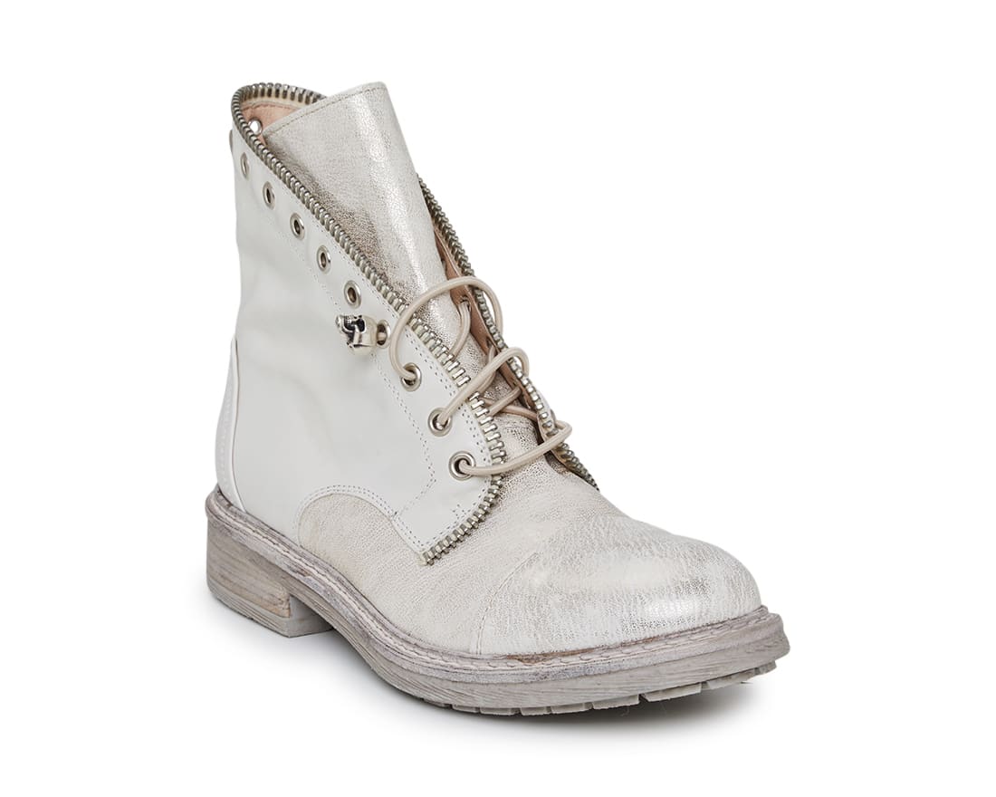 Светлые кожаные ботинки - Image 2 of 4