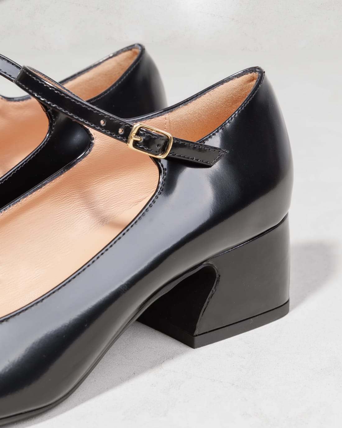 Черные кожаные туфли на каблуке - Image 4 of 6