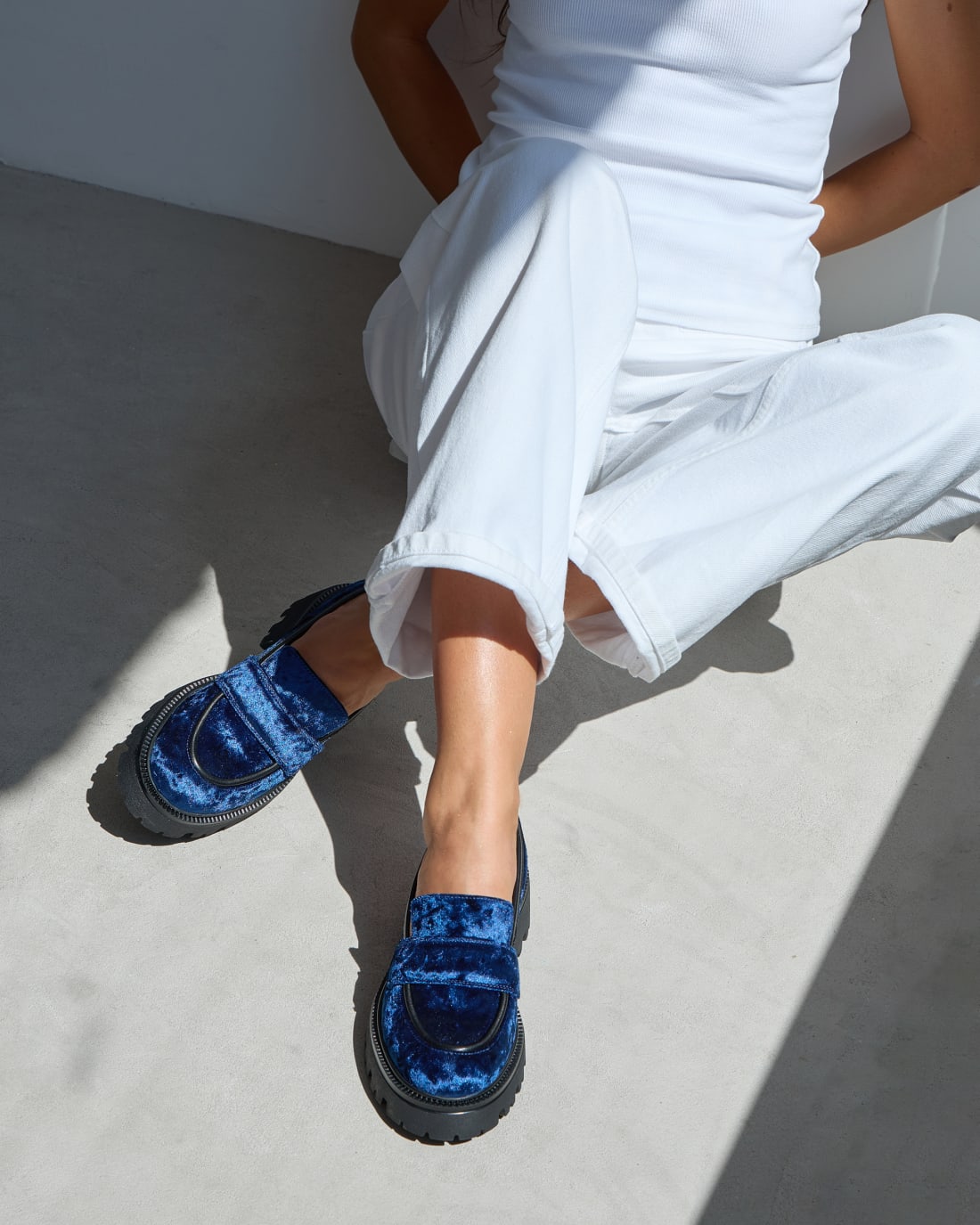 Синие бархатные лоферы - Image 6 of 7