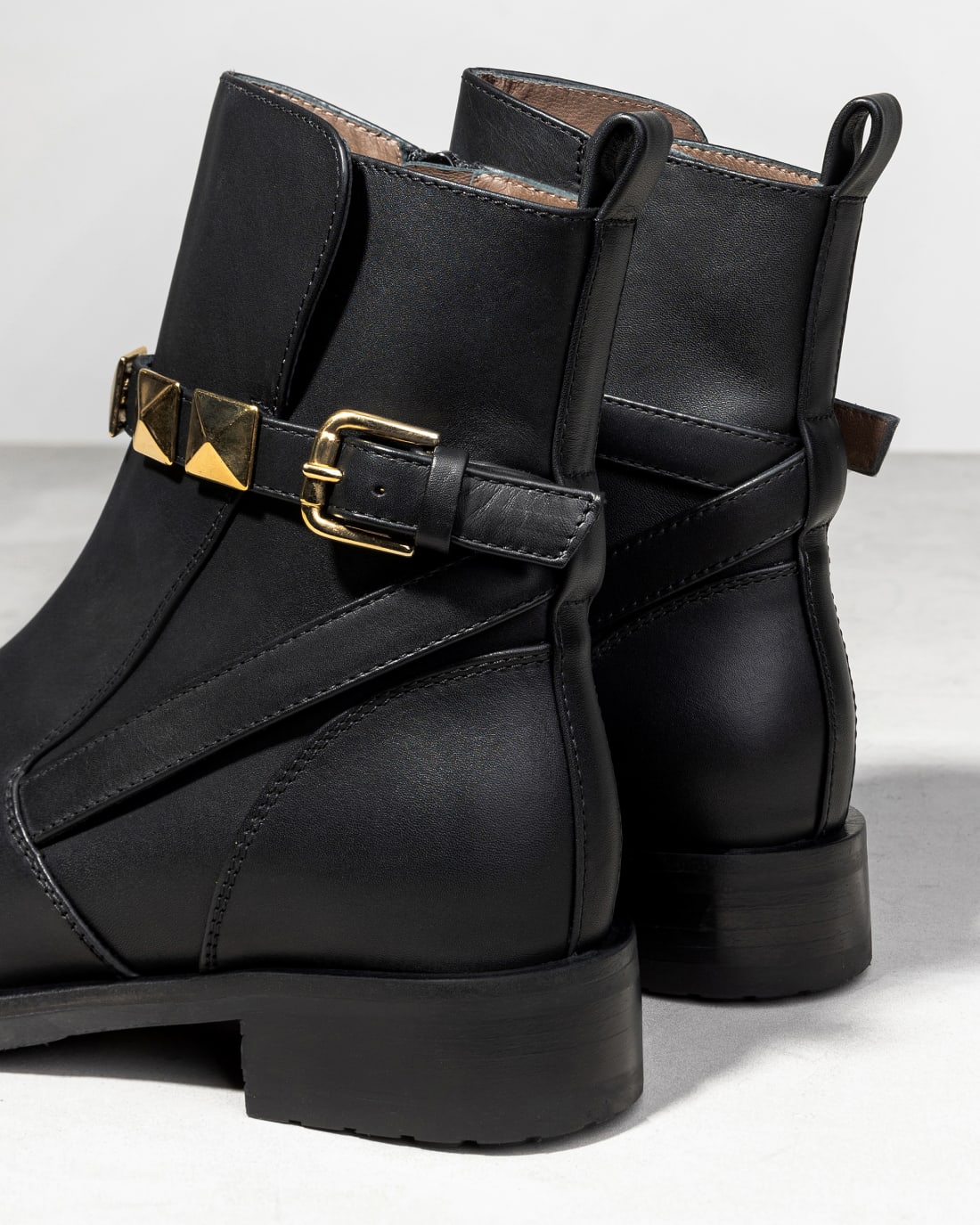 Черные кожаные ботинки с декоративными элементами - Image 4 of 5