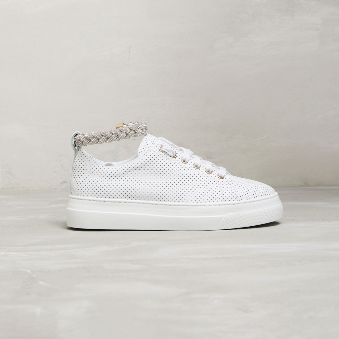 Белые кожаные кеды - Main image