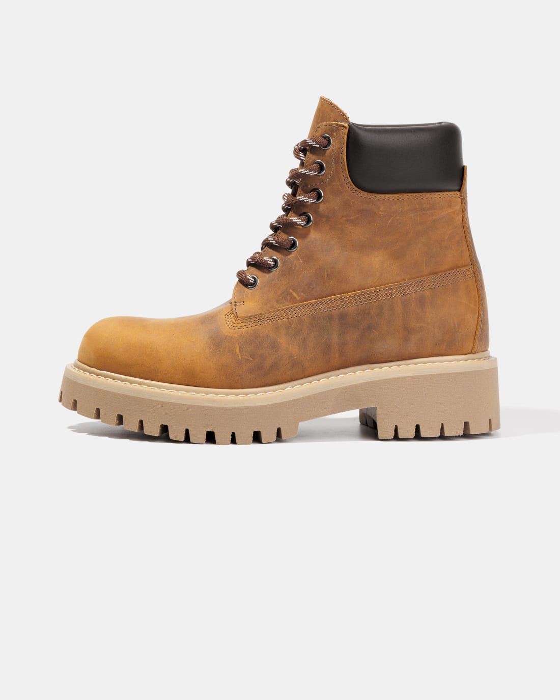 Коричневые кожаные ботинки с контрастными деталями - Main image