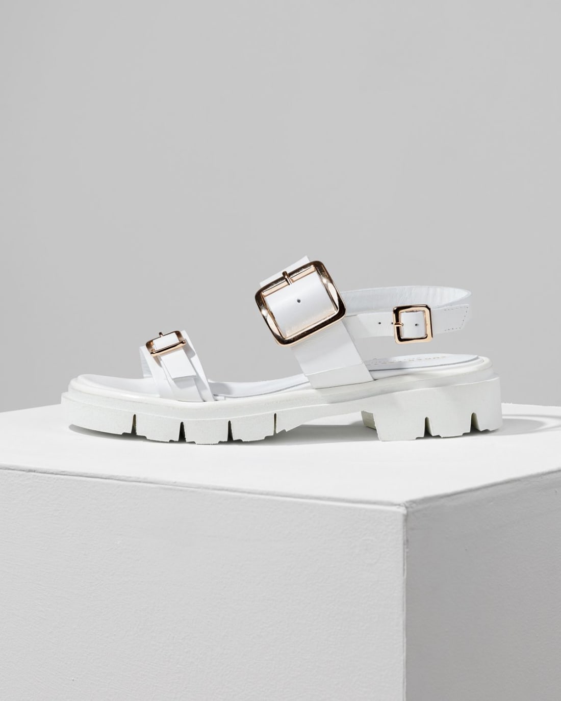 Белые кожаные сандалии - Main image