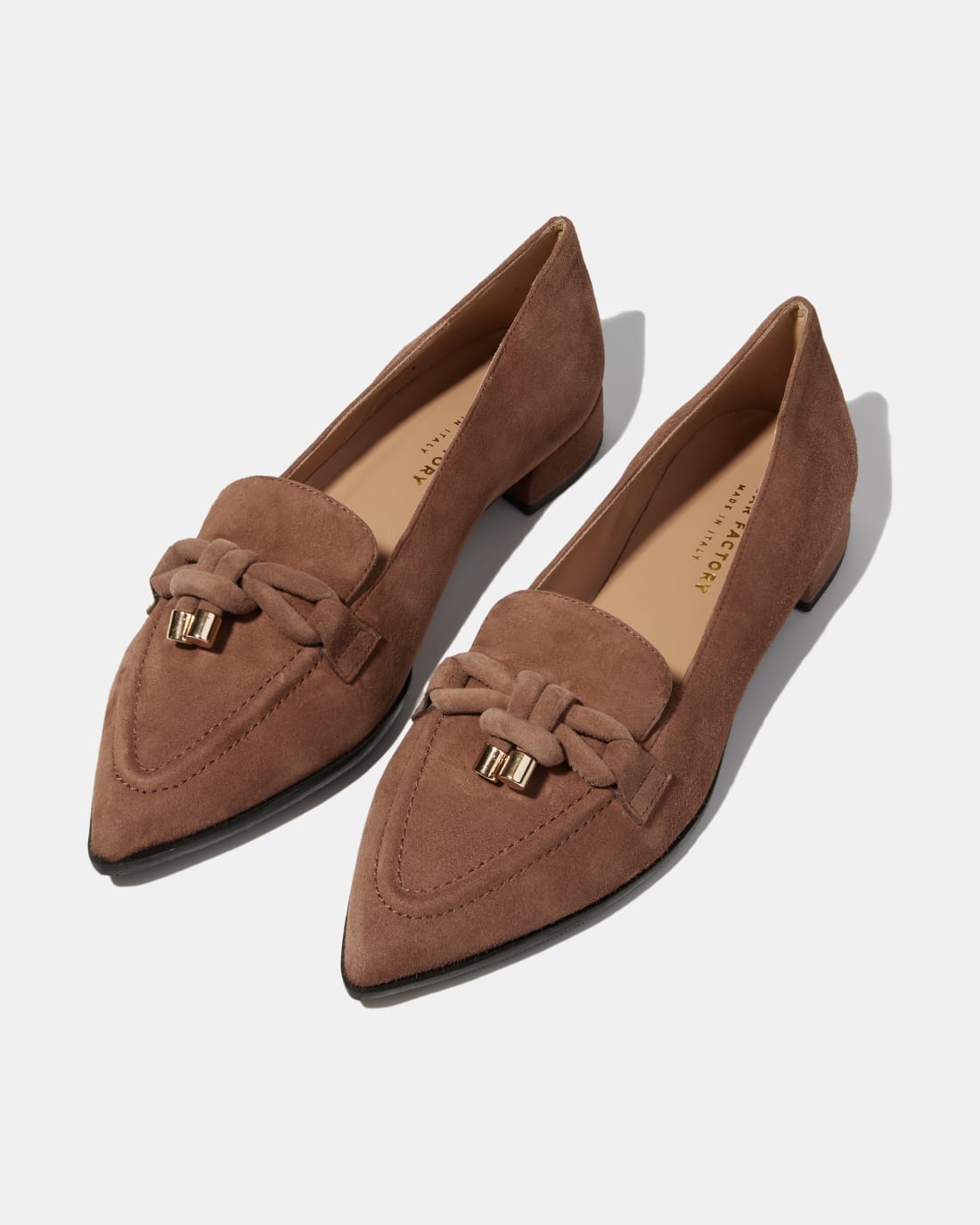 Коричневые замшевые туфли