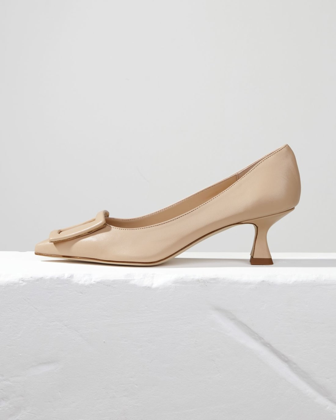Светло-бежевые кожаные туфли - Image 1 of 6