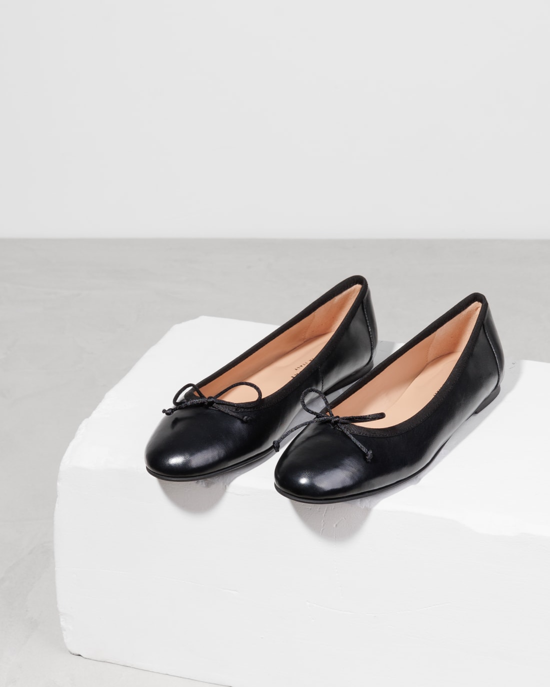 Черные кожаные балетки - Image 2 of 7