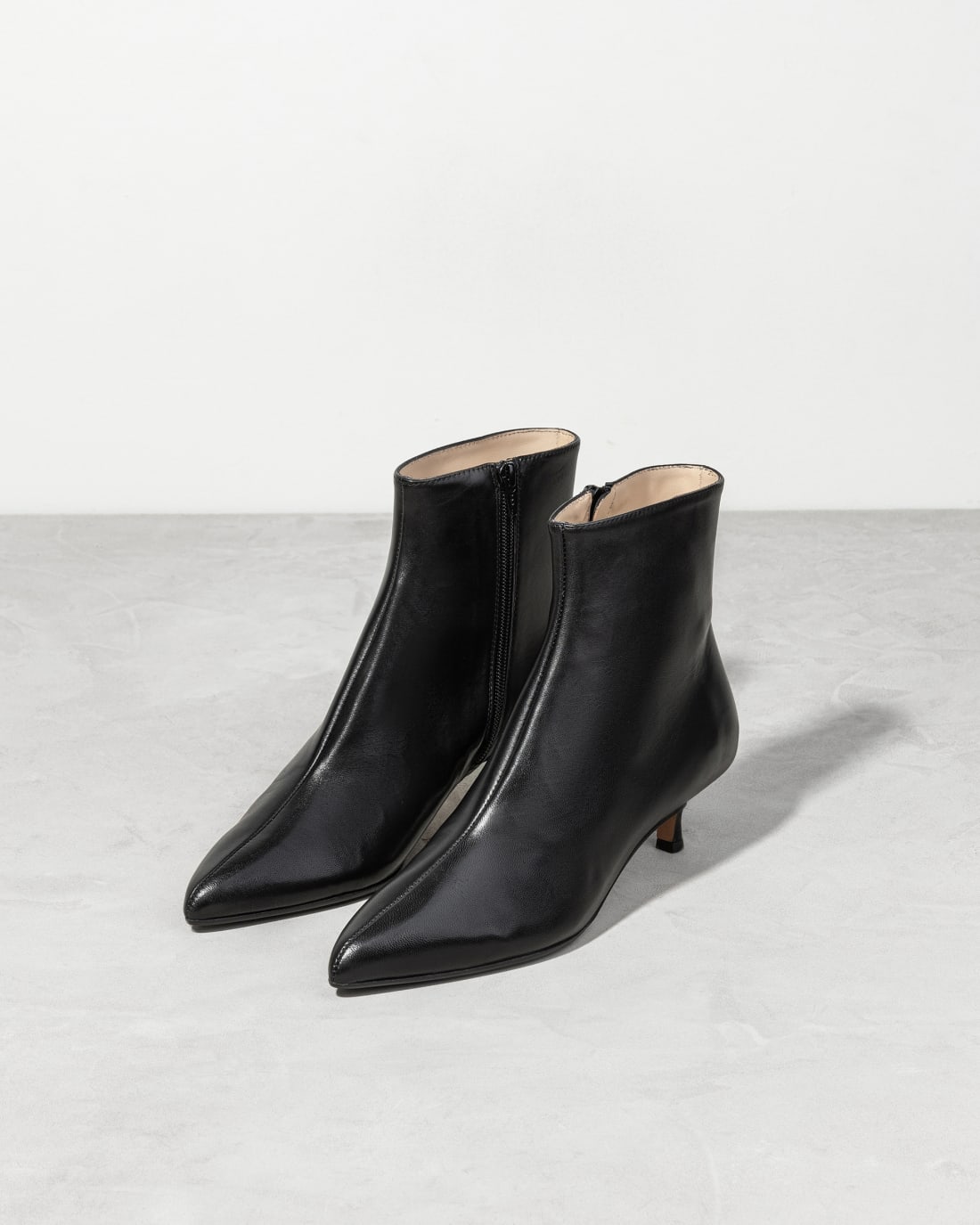 Черные кожаные ботильоны - Image 2 of 6