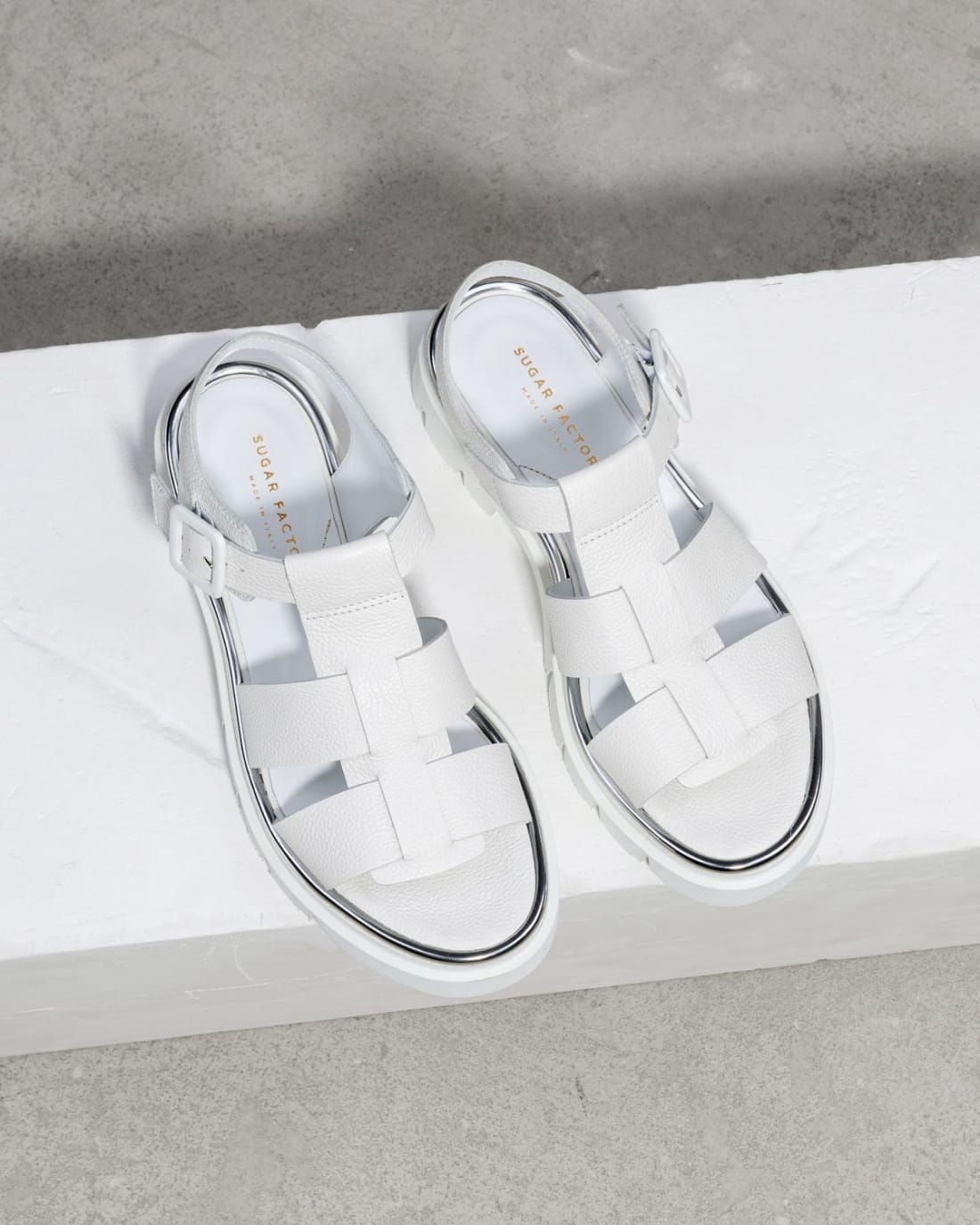 Белые кожаные сандалии - Image 2 of 6