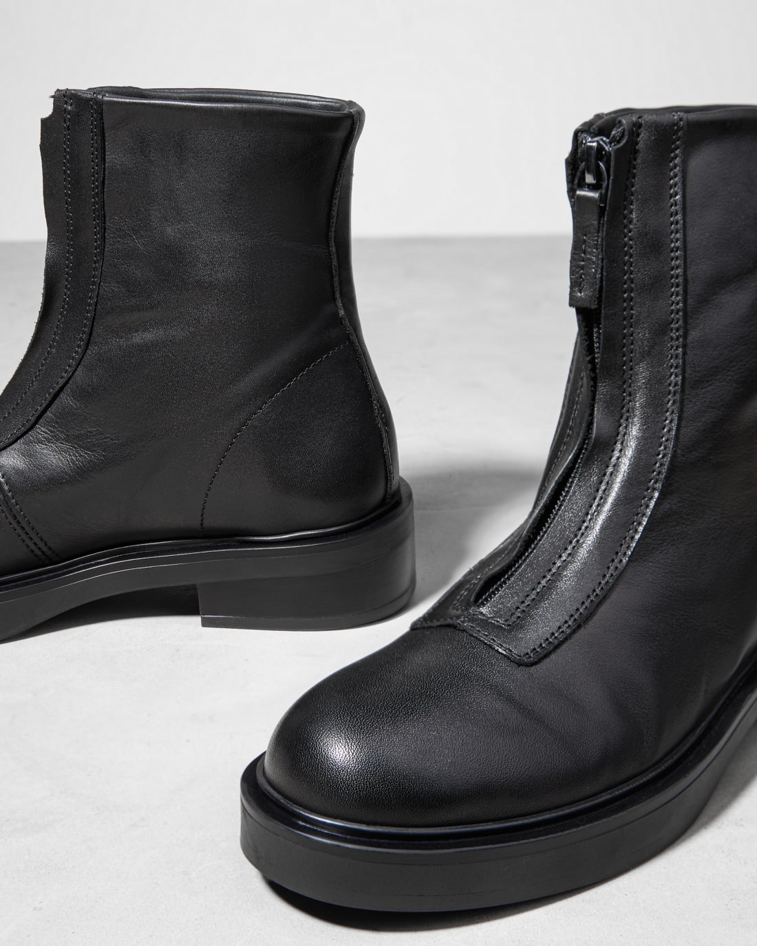 Черные кожаные женские ботинки - Image 4 of 6