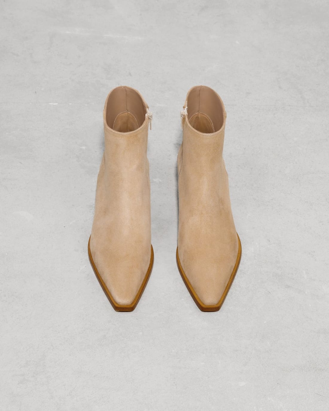Светло-бежевые замшевые ботильоны - Image 2 of 8