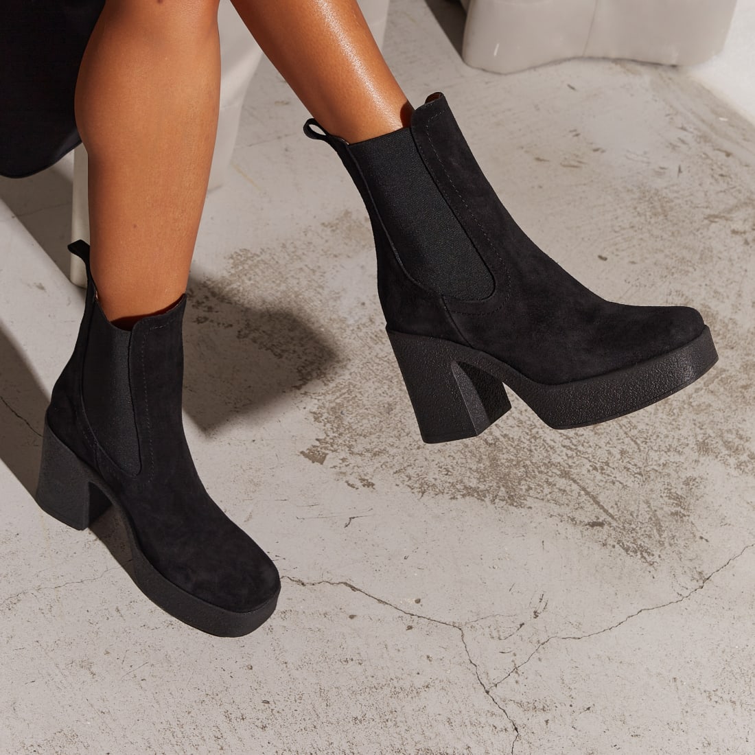 Черные замшевые ботильоны - Image 5 of 5