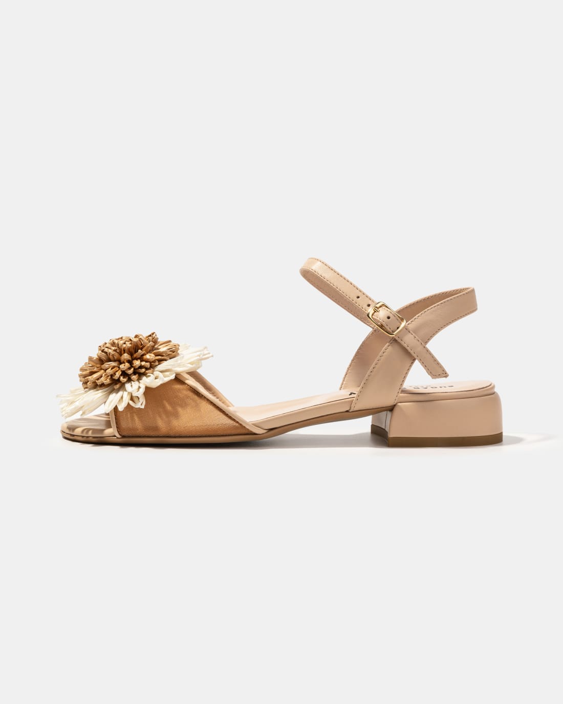 Кожаные босоножки с цветком - Image 1 of 4