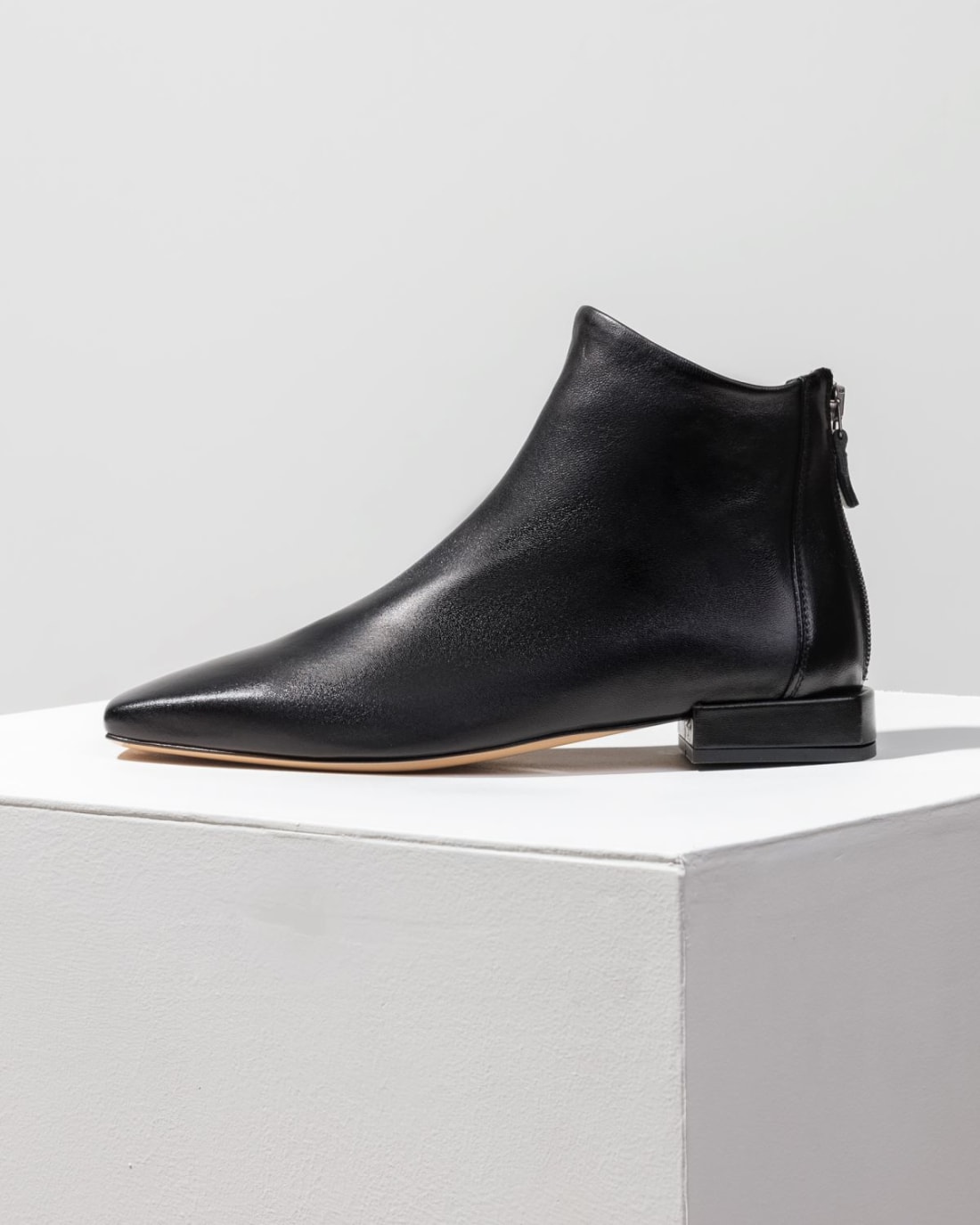 Черные кожаные ботильоны - Image 1 of 7