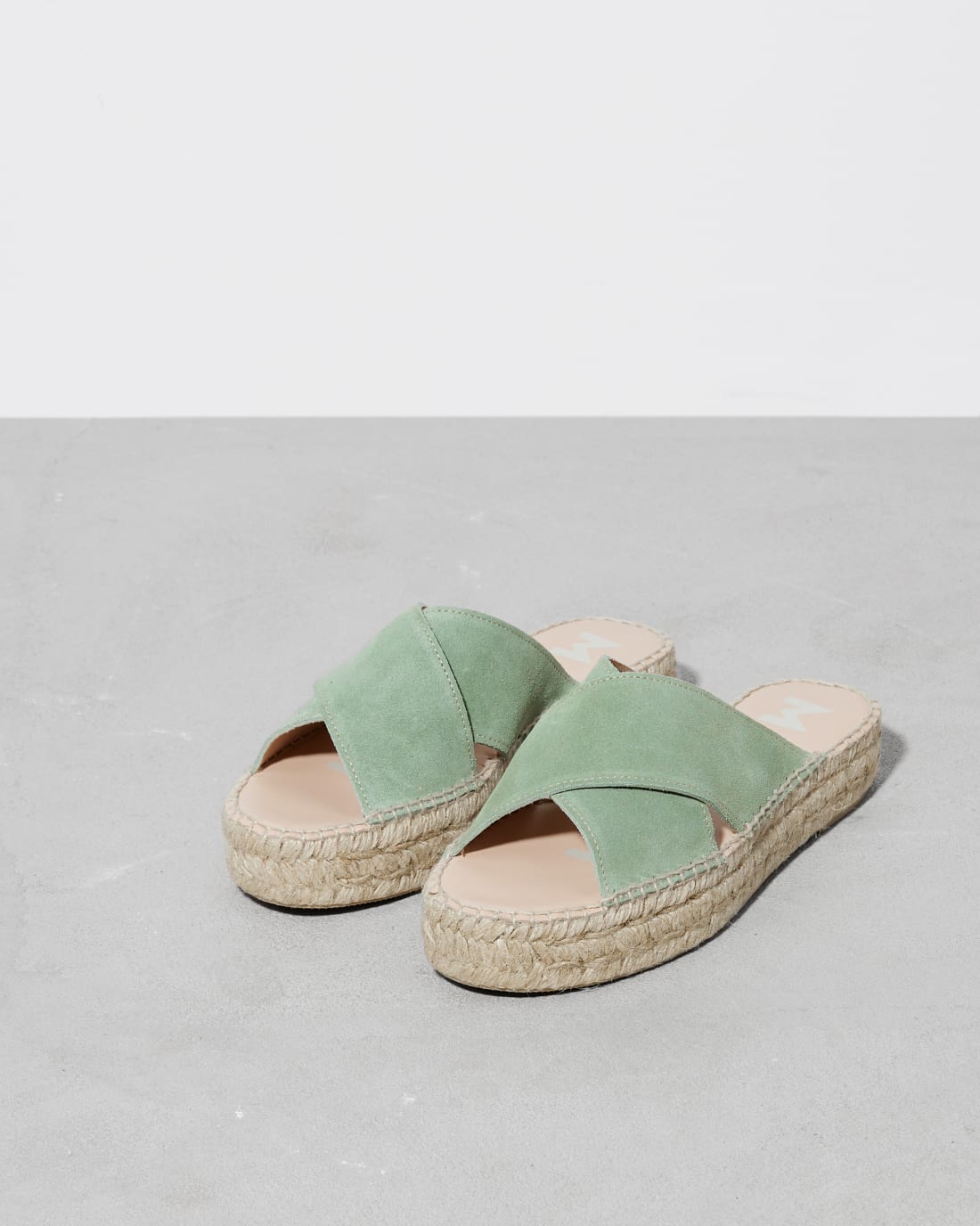 Зеленые замшевые шлепанцы - Image 2 of 7