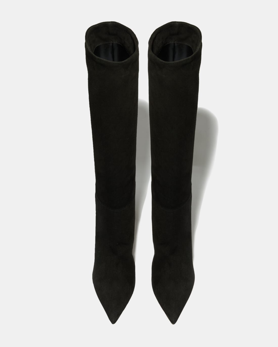 Черные высокие сапоги из натуральной замши