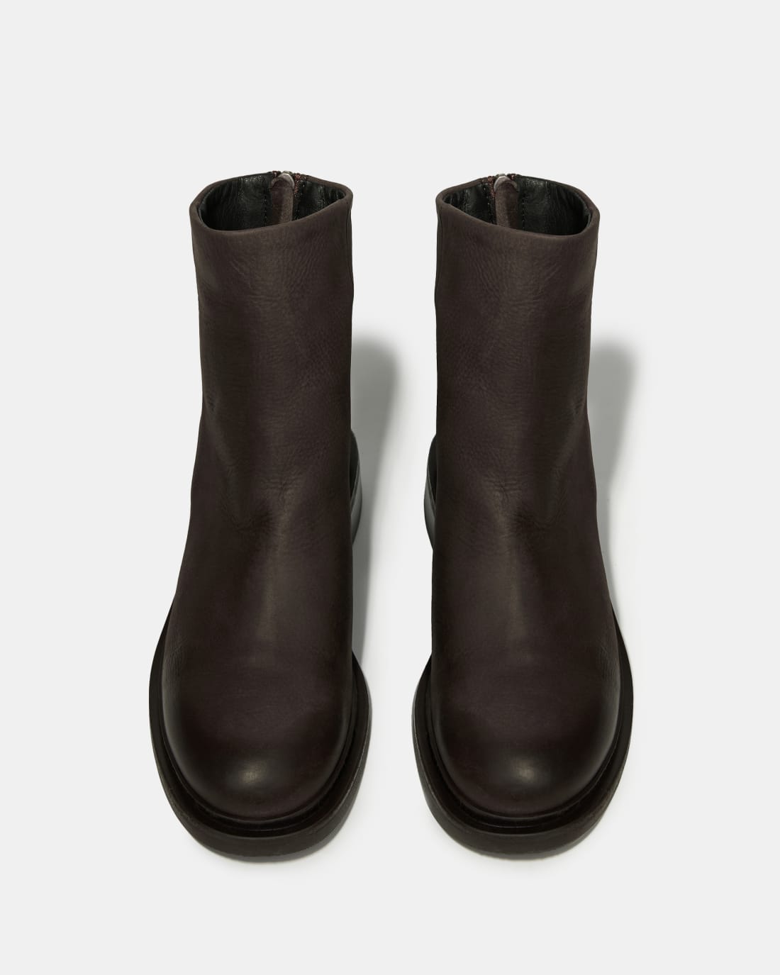 Коричневые кожаные ботинки