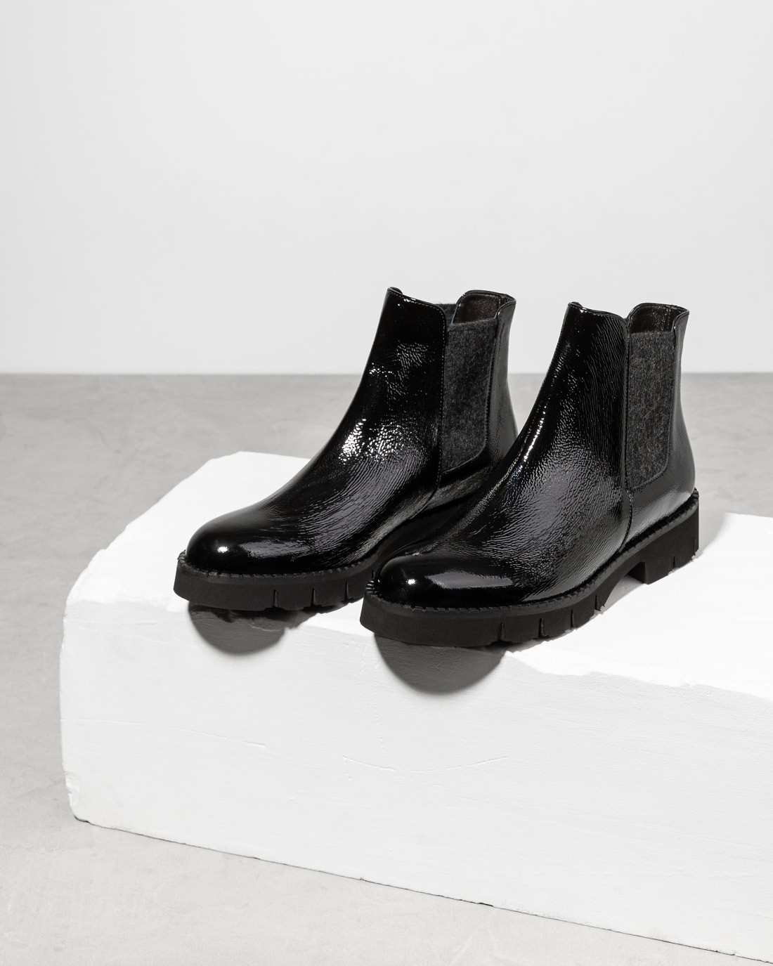 Чёрные лаковые ботинки челси - Image 2 of 4