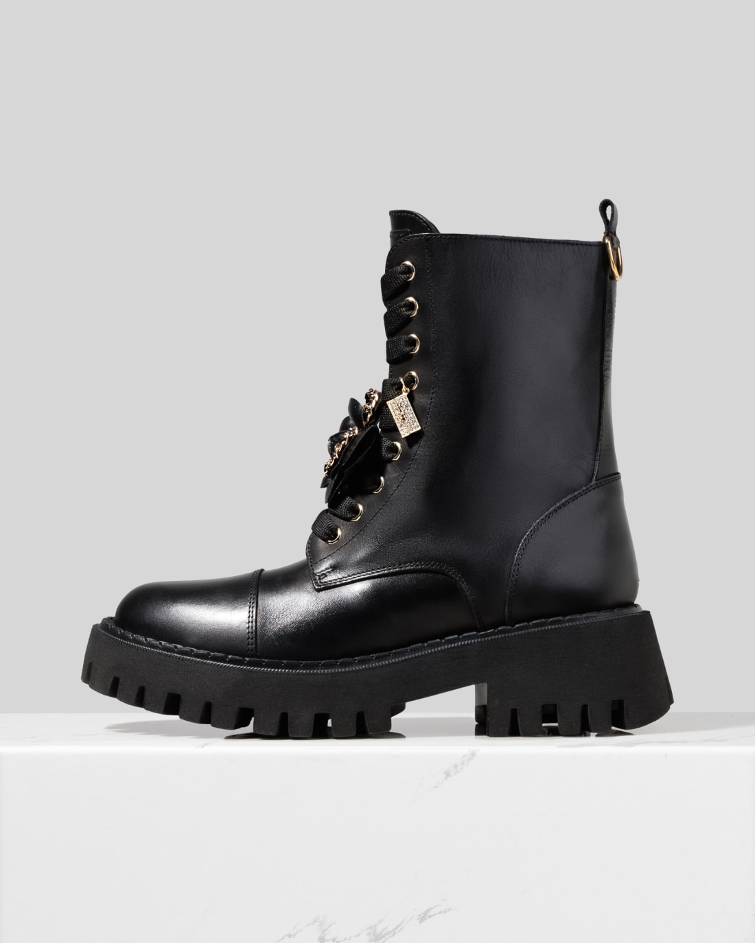 Черные кожаные ботинки - Main image